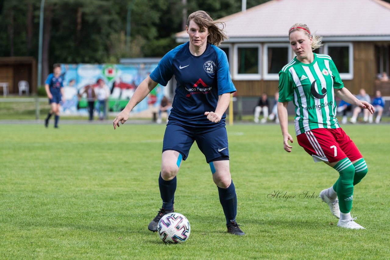 Bild 268 - F SV Boostedt - SV Fortuna St. Juergen : Ergebnis: 2:1